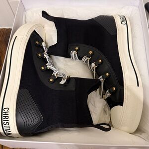 Dior Walk 'N' Dior Sneakers